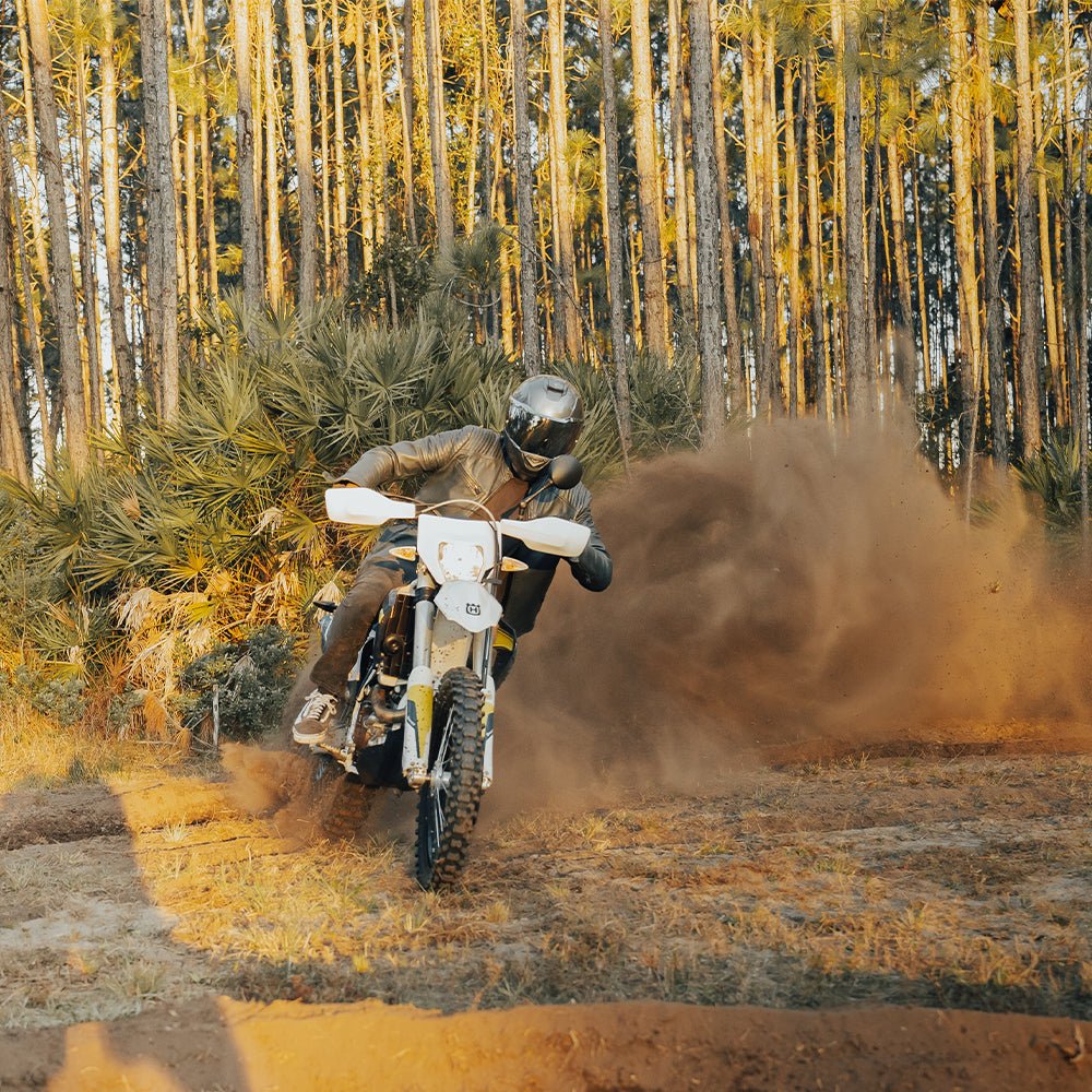 Daytona Glide Modular Motorcycle Helmet - DOT Approved, Bluetooth Ready, Dual Visor, Men/Women/Youth- Silver Metallic - Image 11